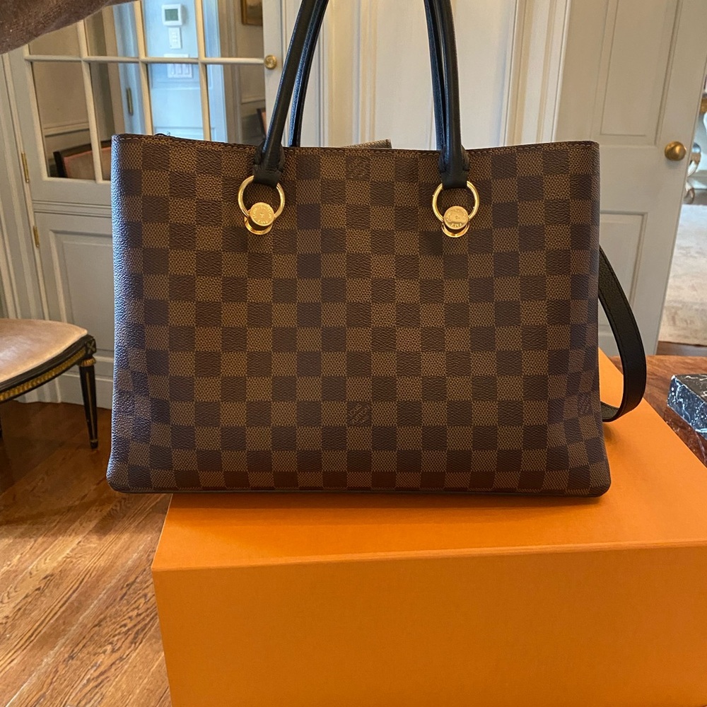 Louis Vuitton 2019 Damier Ebene LV Riverside Tote